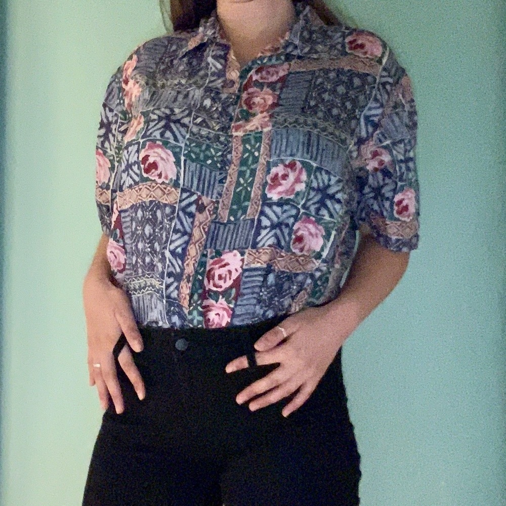 Vintage Silk Ncounter Blue Rose Button Down